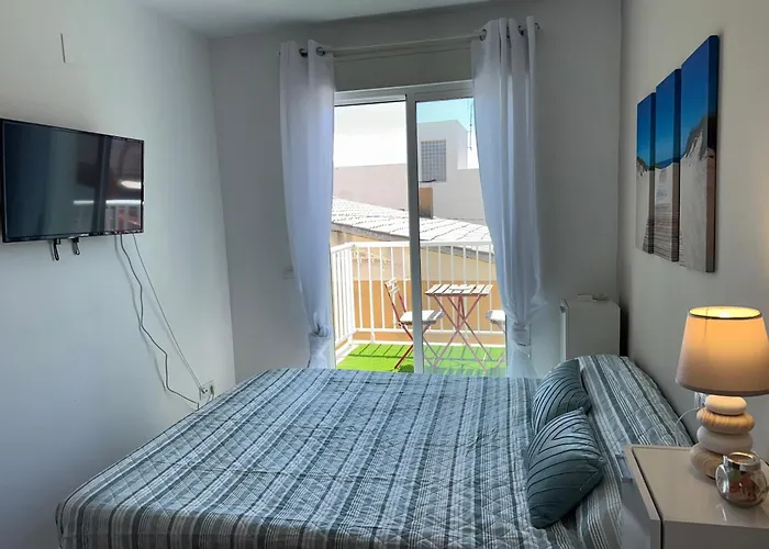 Adosado Privado Playa 度假居 *